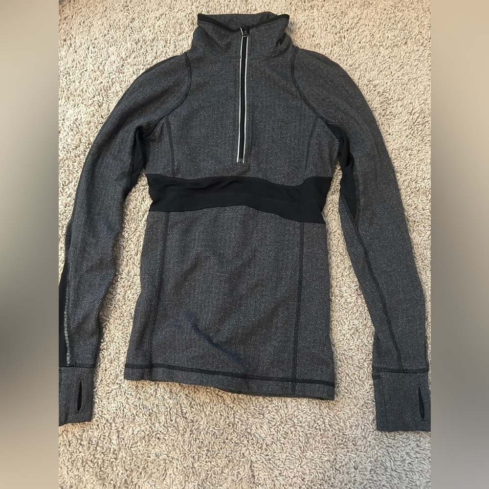 Lululemon Quarter Zip Pullover - Size 4
